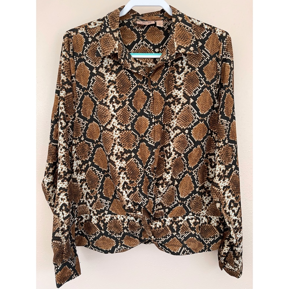 Willow & Root fashion top